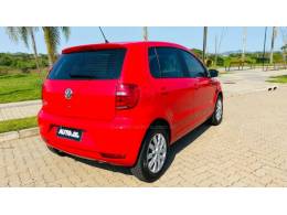 VOLKSWAGEN - FOX - 2012/2013 - Vermelha - R$ 38.888,00