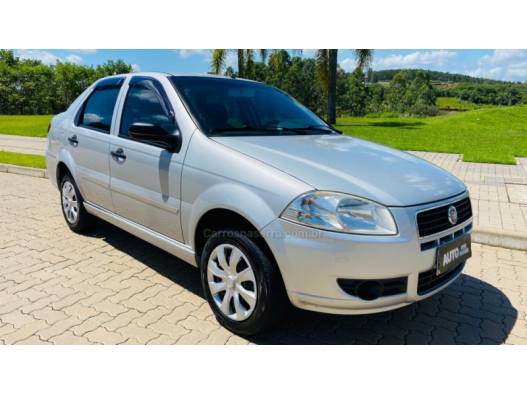 FIAT - SIENA - 2010/2011 - Prata - R$ 32.888,00