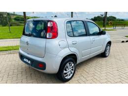 FIAT - UNO - 2011/2012 - Prata - R$ 31.888,00