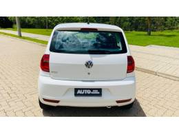 VOLKSWAGEN - FOX - 2013/2014 - Branca - R$ 41.888,00