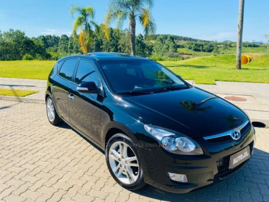 HYUNDAI - I30 - 2011/2012 - Preta - R$ 52.888,00