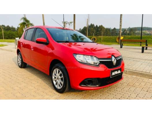 RENAULT - SANDERO - 2017/2018 - Vermelha - R$ 46.888,00