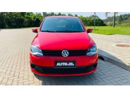 VOLKSWAGEN - FOX - 2012/2013 - Vermelha - R$ 38.888,00