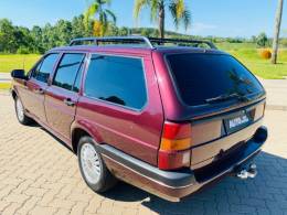 VOLKSWAGEN - QUANTUM - 1994/1995 - Vermelha - R$ 27.888,00