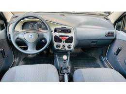 FIAT - PALIO - 2005/2006 - Prata - R$ 19.888,00