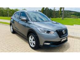 NISSAN - KICKS - 2019/2020 - Cinza - R$ 88.888,00