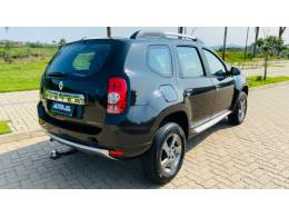 RENAULT - DUSTER - 2013/2013 - Preta - R$ 51.888,00