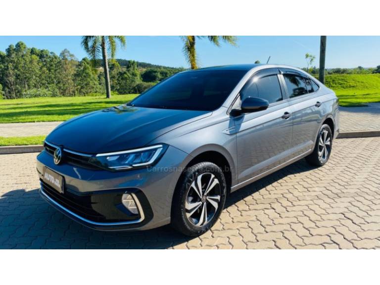 VOLKSWAGEN - VIRTUS - 2023/2024 - Cinza - R$ 114.888,00