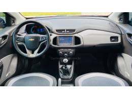 CHEVROLET - ONIX - 2015/2016 - Vermelha - R$ 49.888,00