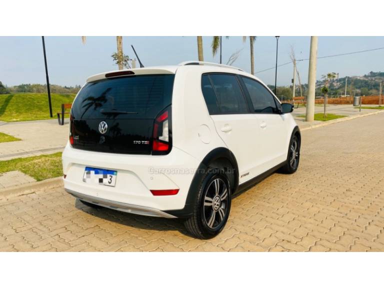 VOLKSWAGEN - UP - 2019/2020 - Branca - R$ 67.888,00