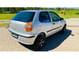 FIAT - PALIO - 2005/2006 - Prata - R$ 19.888,00