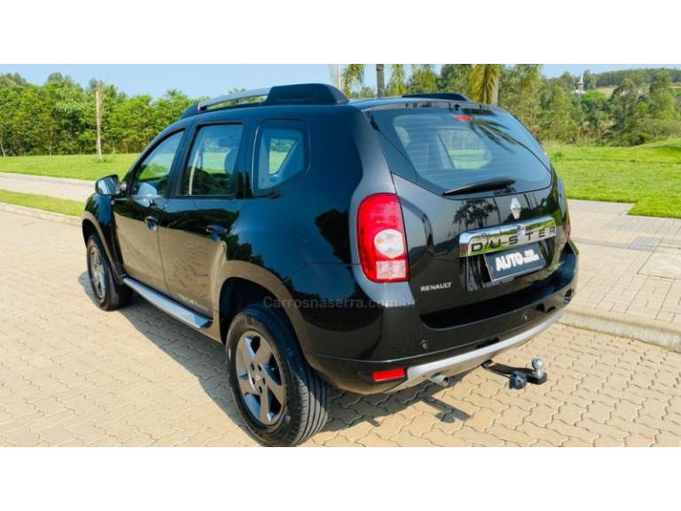 RENAULT - DUSTER - 2013/2013 - Preta - R$ 51.888,00