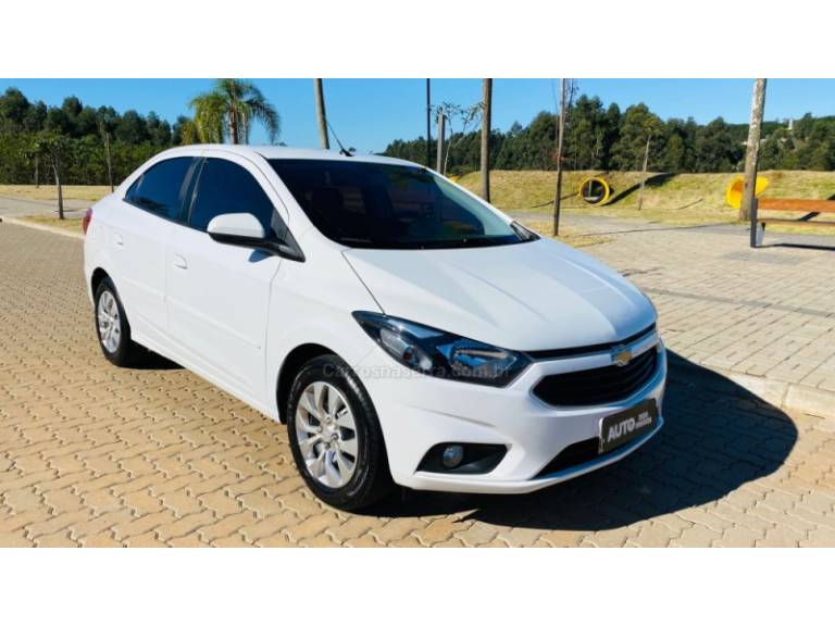 CHEVROLET - PRISMA - 2016/2017 - Branca - R$ 58.888,00