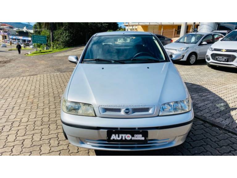 FIAT - PALIO - 2005/2006 - Preta - R$ 21.888,00