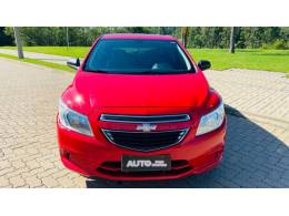 CHEVROLET - ONIX - 2015/2016 - Vermelha - R$ 49.888,00