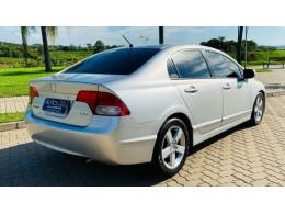 HONDA - CIVIC - 2006/2007 - Prata - R$ 46.888,00