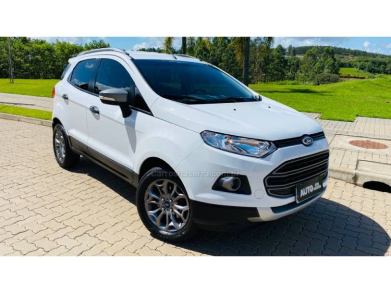 FORD - ECOSPORT - 2014/2014 - Branca - R$ 59.888,00