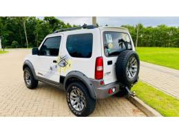 SUZUKI - JIMNY - 2016/2017 - Branca - R$ 81.888,00