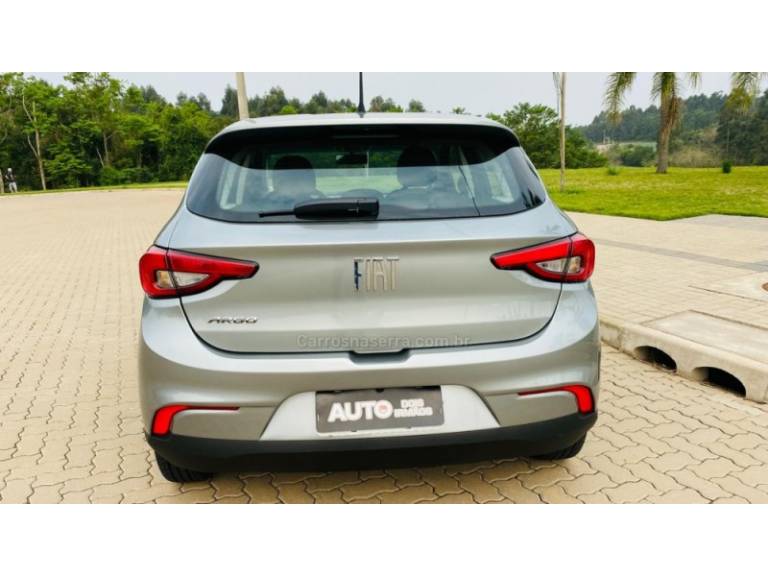 FIAT - ARGO - 2018/2018 - Cinza - R$ 57.888,00