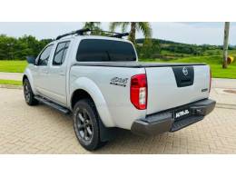 NISSAN - FRONTIER - 2006/2007 - Prata - R$ 71.888,00