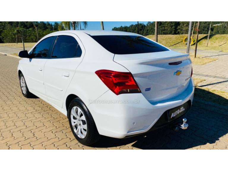 CHEVROLET - PRISMA - 2016/2017 - Branca - R$ 58.888,00