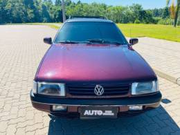 VOLKSWAGEN - QUANTUM - 1994/1995 - Vermelha - R$ 27.888,00