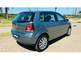 VOLKSWAGEN - POLO - 2010/2011 - Cinza - R$ 38.888,00