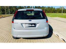 FORD - FIESTA - 2012/2012 - Prata - R$ 35.888,00