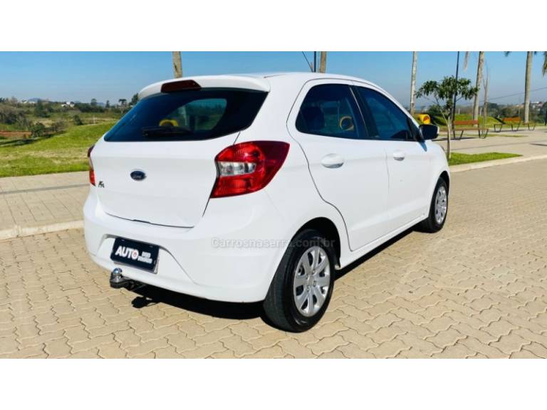 FORD - KA - 2018/2018 - Branca - R$ 45.888,00