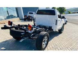 TOYOTA - HILUX - 2015/2015 - Branca - R$ 119.888,00