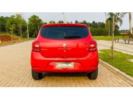 RENAULT - SANDERO - 2017/2018 - Vermelha - R$ 46.888,00