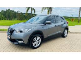 NISSAN - KICKS - 2019/2020 - Cinza - R$ 88.888,00