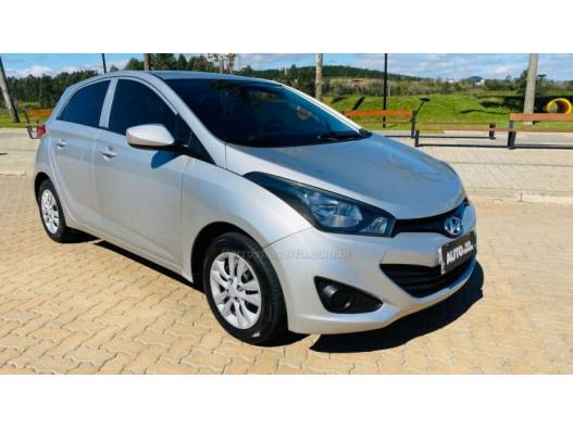 HYUNDAI - HB20 - 2012/2013 - Prata - R$ 44.888,00