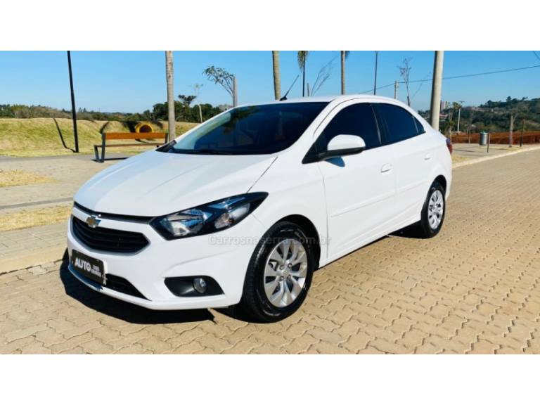 CHEVROLET - PRISMA - 2016/2017 - Branca - R$ 58.888,00