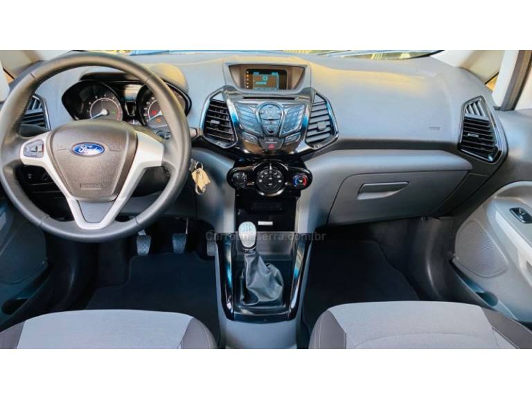 FORD - ECOSPORT - 2014/2014 - Branca - R$ 59.888,00